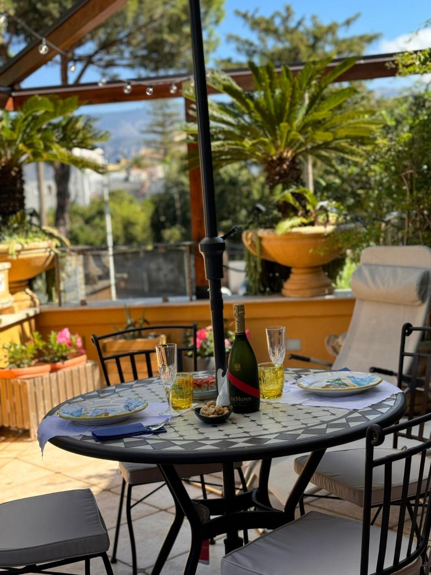 Relais Sorrento Terrace And Relax Panzió Kültér fotó